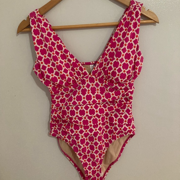 ♥️CLEARANCE♥️Garnet Hill Pink & Orange Geometric Print Swimsuit size 0 - Picture 1 of 4